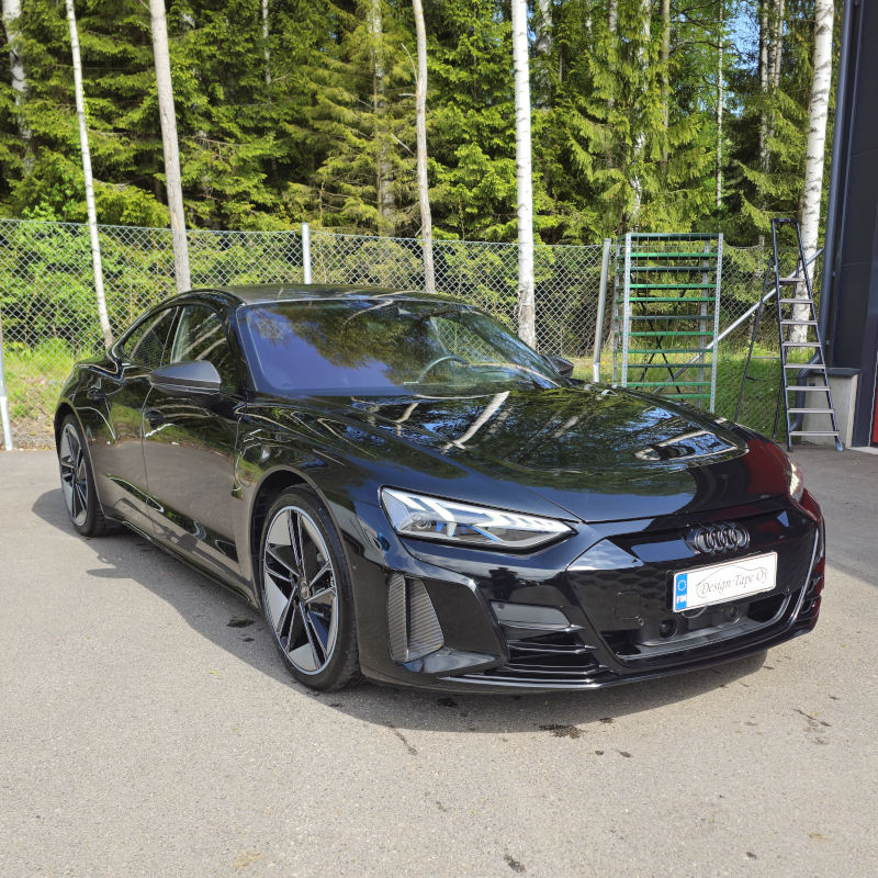 Nanopinnoittettu Audi